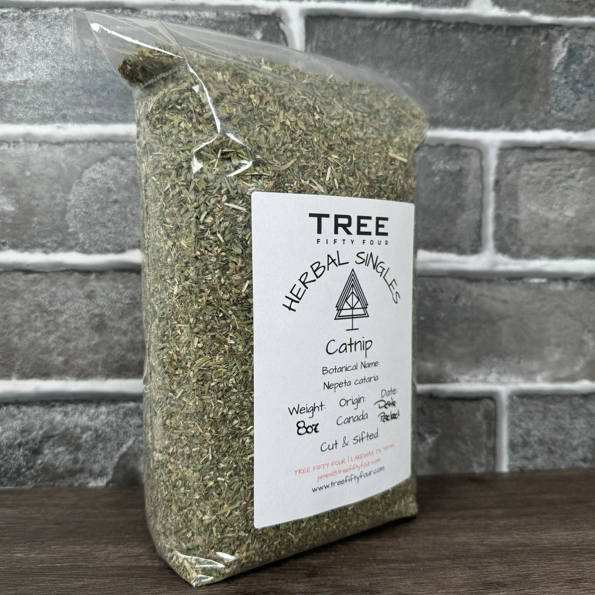 Bulk 2oz to 1kg bag of organic Canadian catnip herb for herbal use and cat play