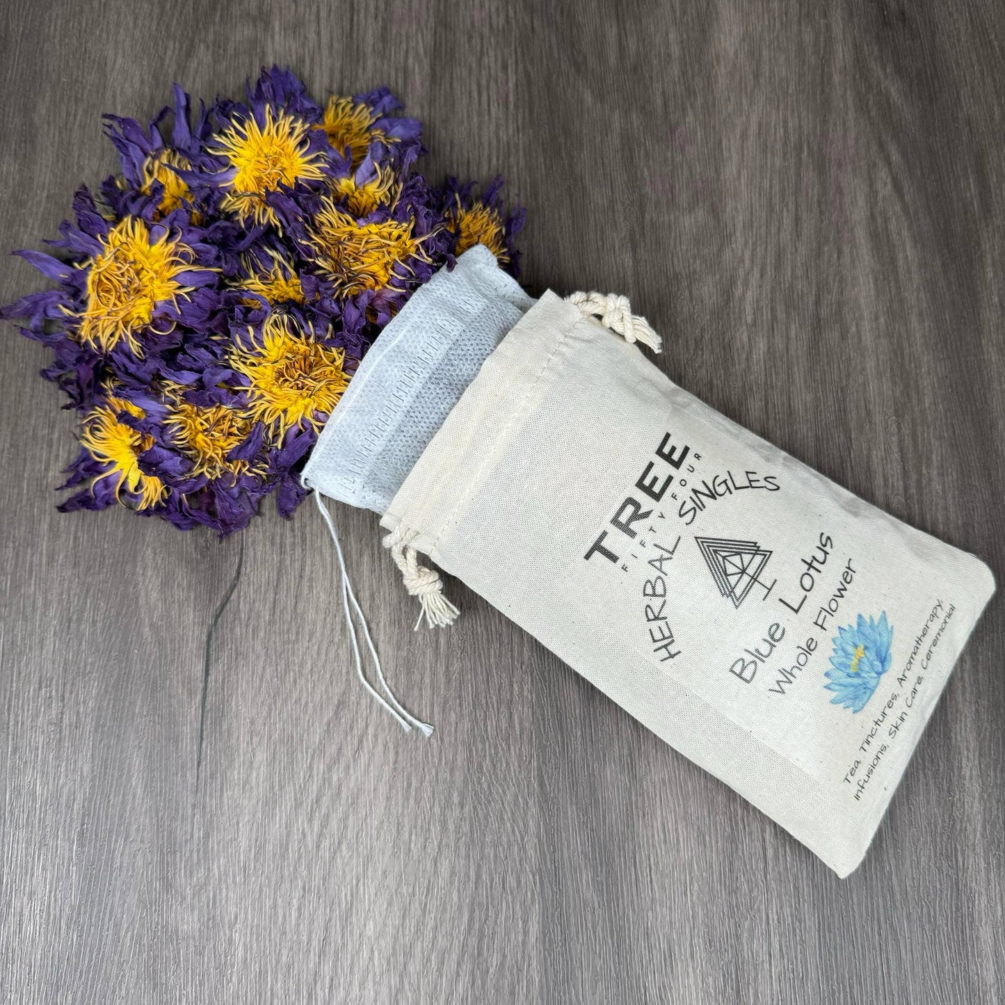 Blue Lotus Whole Flower 6-Pack Sachet Set | 3.5" x 4.75"